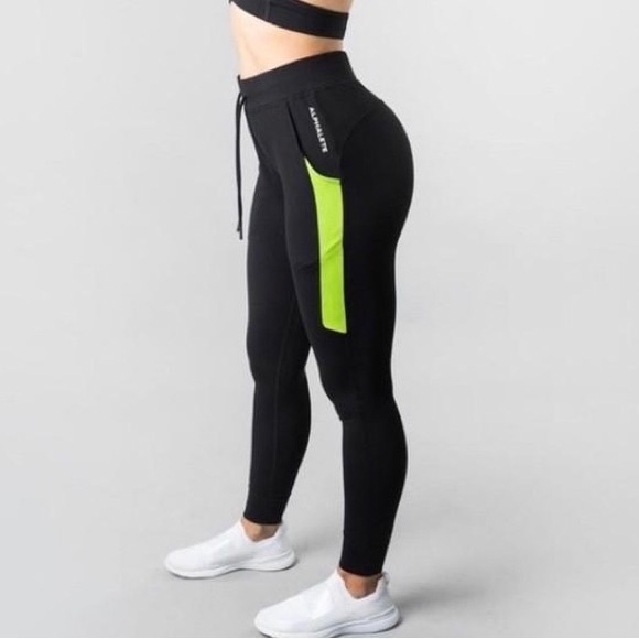 Alphalete Premium V2 Black/Volt Joggers - Picture 1 of 6